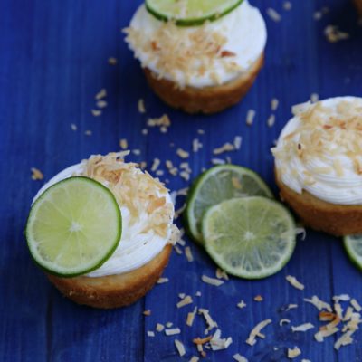 Pastelitos de Coco y Limón